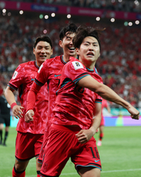中 두줄 수비 결국 뚫렸다! ‘PSG 특급’ 이강인이 해냈다 [SS현장]