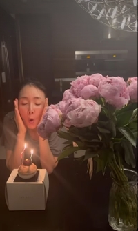 49세 맞이하는 한류여신 최지우, 러블리한 생일 근황