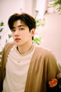 DKZ 재찬, ‘놀아주는 여자’ 출연…엄태구·한선화와 호흡