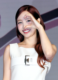 ‘될놈 될?’, ‘선업튀’  열풍 속 Y2K 콘셉트 ‘ABCD’로 컴백한 나연…‘K팝 퀸’의 대관식 [SS현장]