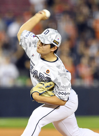 [포토]두산 김택연, 3연패 끊는 마무리로 시즌 3세이브