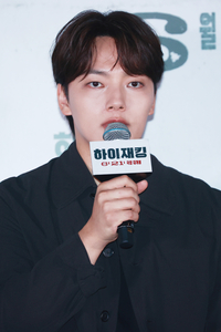 ‘하이재킹’ 여진구 “하정우와 격투, 또 눈 돌아갈까봐 걱정했다” [SS현장]