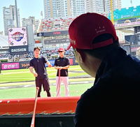 “주사 잘 맞았나”…KIA 꽃감독 , 4G 타율 0.083 유격수 격려 [백스톱]