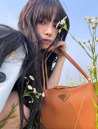 트와이스 모모, 우아함 가득 ‘S라인 드레스’ [★SNS]