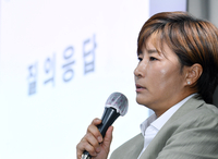 [포토]박세리, 더 이상 해결할 수 없는 아버지의 채무 문제에...