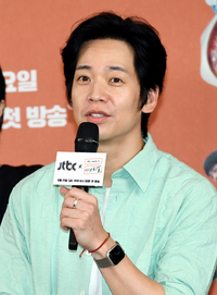 신민아♥김우빈, 답례품 클래스 역시 남다르네…“감사의 마음이 그대로”