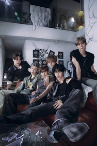 라이즈, 2연속 밀리언셀러 등극! ‘붐 붐 베이스’ 흥행 청신호