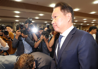 “이혼은 이혼, 일은 일”…‘상고 결심’ 최태원, 흔들림 없는 경영 이어가나[SK家는 지금⑤]