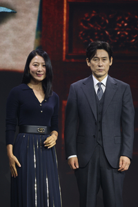 ‘타락’ 김희애 VS ‘위험’ 설경구의 충돌…‘권력 3부작’ 박경수 작가 또 ‘돌풍’ 일으킬까? [SS현장]