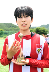 [포토]여왕기 최우수선술로 선정된 고려대 김명진