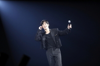 김수현, 일본 뒤흔들었다...팬미팅 전석 매진+지상파 방송 출연