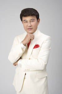 설운도 “임영웅 덕분에 20년 묻혔던 노래 ‘보라빛 엽서’ 빛 발해…고마운 후배”