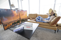 KT, 국내 최초 생성형 AI 채널 ‘지니 TV AI트래블뷰’ 운영…24시간 광고 없이 무료 시청