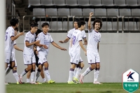 ‘화력 폭발’ 전남, 경남 4-2 격파 2위 사수…충남 아산은 서울E 잡고 3위 도약[K리그2 종합]