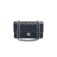 샤넬, 가격 상승세에도…지난해 16% 매출 성장