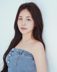 브브걸 탈퇴 유정, 알앤디컴퍼니서 새 출발 “설렘 반, 두려움 반”