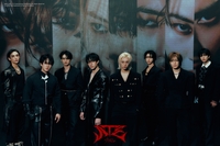 폭염보다 뜨거운 경쟁…지민 VS 스키즈 VS 엔시티127, ‘엔터 3대장’ 맞붙는다 [SS뮤직]