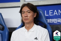 반성·통찰 속 정몽규 회장 지지…홍명보, 밤샘 고민 끝 위기의 A대표팀 지휘봉 다시 잡다