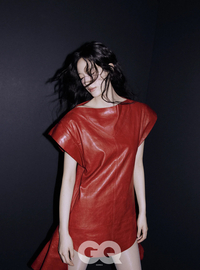 장규리 “연기 알수록 어렵고, 정답도 없는 일” 고혹美 폭발 화보 공개