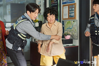 시청률 터지고 OTT 잡고, 이정은·정은지 투톱 ‘낮밤녀’ 인기 비결 [SS연예프리즘]