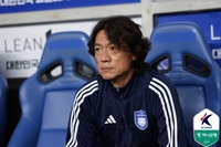 ‘국대 사령탑’ 홍명보 마침내 입 열다 “나를 버렸다, 대한민국 축구밖에 없다” [현장 일문일답]