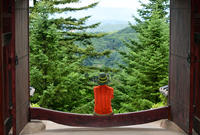 정성으로 빚은 영주 부석사, “부처님을 뵙고 소백산을 바라보니 세상의 모든 번뇌가 사라지네...”