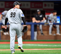 [포토]‘잘 잡았지!’ 류현진