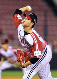 ‘찐 LG팬’ 신소율, 가을밤 찢은 ‘쌍둥이군단 우승’에 환호 “소리 질러!”