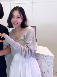 ‘44kg’ 이솔이, 치아 교정 끝나고 이렇게 달라졌다고?...리즈 미모 찍었다