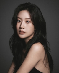 문가영, 소속사 옮기고 겹경사…산문집 대만·인도네시아 판권 계약