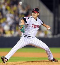 에르난데스 비자 기다리는 LG, 당분간 켈리 자리에 이상영 투입 [SS잠실in]