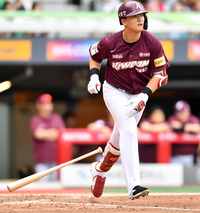 [포토]‘4회초 희생타’ 김건희