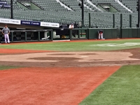 [공식] 사직 LG-롯데전, 그라운드 사정 취소…폭우에 잔디 밑까지 침수