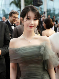 ‘아이유 표절’ 고발해놓고 재판 불출석...첫 재판 3분 만에 종료