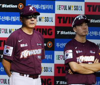 [포토]‘이제는 불펜싸움이다!’ 홍원기 감독