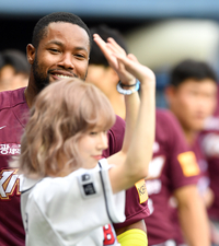 ‘윈터 하이파이브’ 키움 도슨 “뉴진스에서 에스파로 ‘최애’ 변경” [백스톱]
