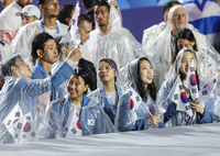[포토]밝은 표정의 대한민국 선수단