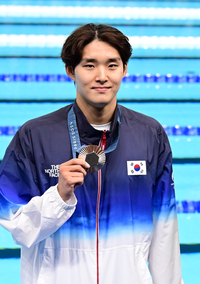 [포토]김우민, 동메달 땄어요!