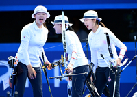 [포토]여자 양궁 대표팀, ‘하나 둘 셋 파이팅!’