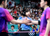 [포토]기쁨의 포옹을 나ㅜ는 임종훈-신유빈