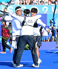 [포토]금메달 남자 양궁, 감격의 포옹