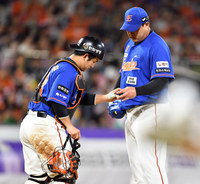 [포토]‘이제부터 내가 구질 결정’ 류현진