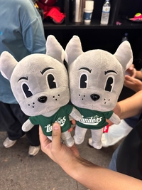 홈런 치면 팬에게 인형 선물→투수는 못 하잖아…SSG, ‘투수용 기념 인형’ 따로 제작 [SS시선집중]