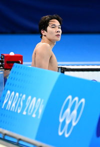 [포토]최종 순위 확인하는 김민섭, 13위로 결선 진출 실패