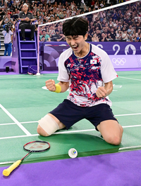 [포토]배드민턴 혼성 복식 김원호의 포효