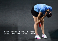 [포토]신유빈, 극적인 승리에...