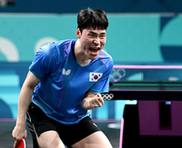 [포토]8강 진출하는 장우진