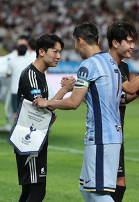 토트넘 ‘극찬’받은 양민혁 “손흥민 당연히 가장 인상 깊어, 그 레벨로 올라갈 수 있게 노력할게요”[현장인터뷰]