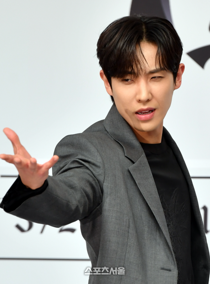 [포토]‘포즈 제대로 한번’ 7인의 부활 이준