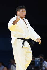 ‘세계랭킹 1위’ 유도 김민종, 준결승 진출!…김하윤은 연장 끝 아쉬운 석패 [파리 2024]